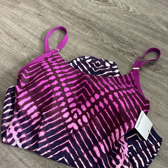 Calvin Klein Women's Standard Over The Shoulder One Piece Swimsuit, Dragon Fruit - Picture 4 of 4